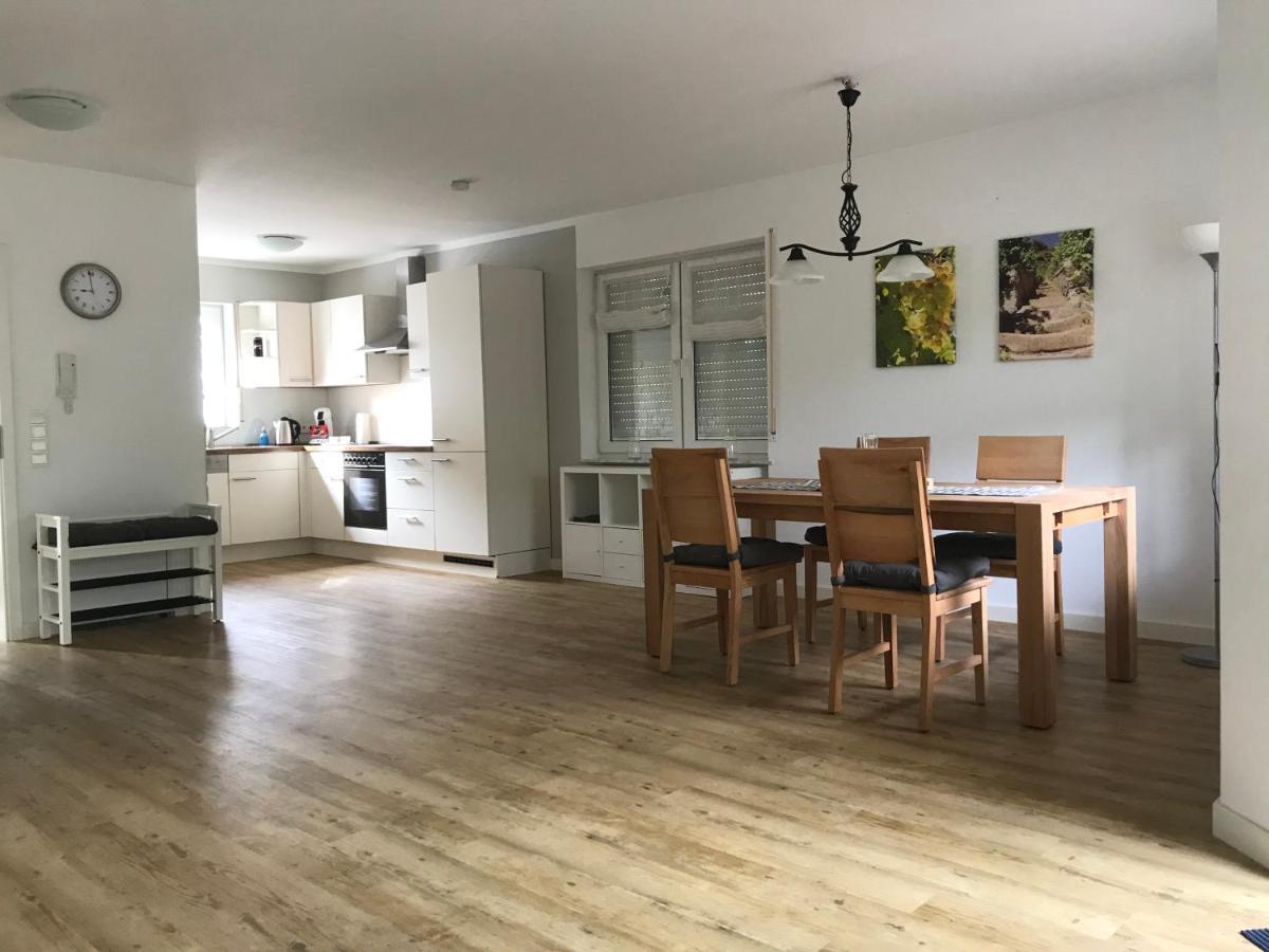 Ferienhaus Moselglueck - Kostenlose Oepnv-Nutzung Inbegriffen Apartment Bernkastel-Kues Luaran gambar